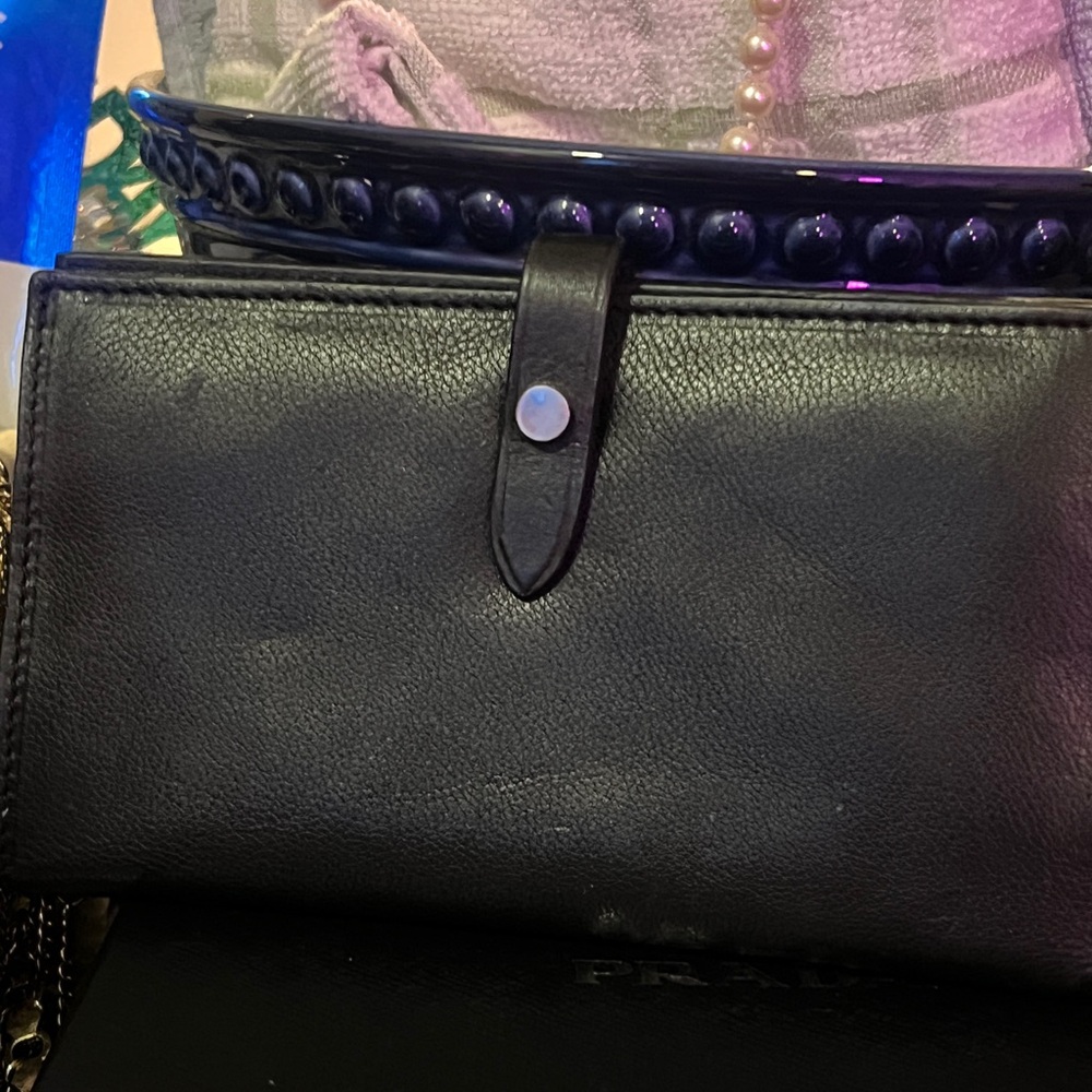 Elegant Black Leather Women's Bag